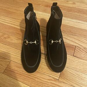 Elegant Black Ankle Boots with Gold Detail